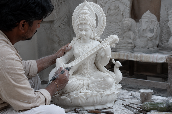 How Marble Murtis Are Crafted: The Art Behind Every Divine Sculpture